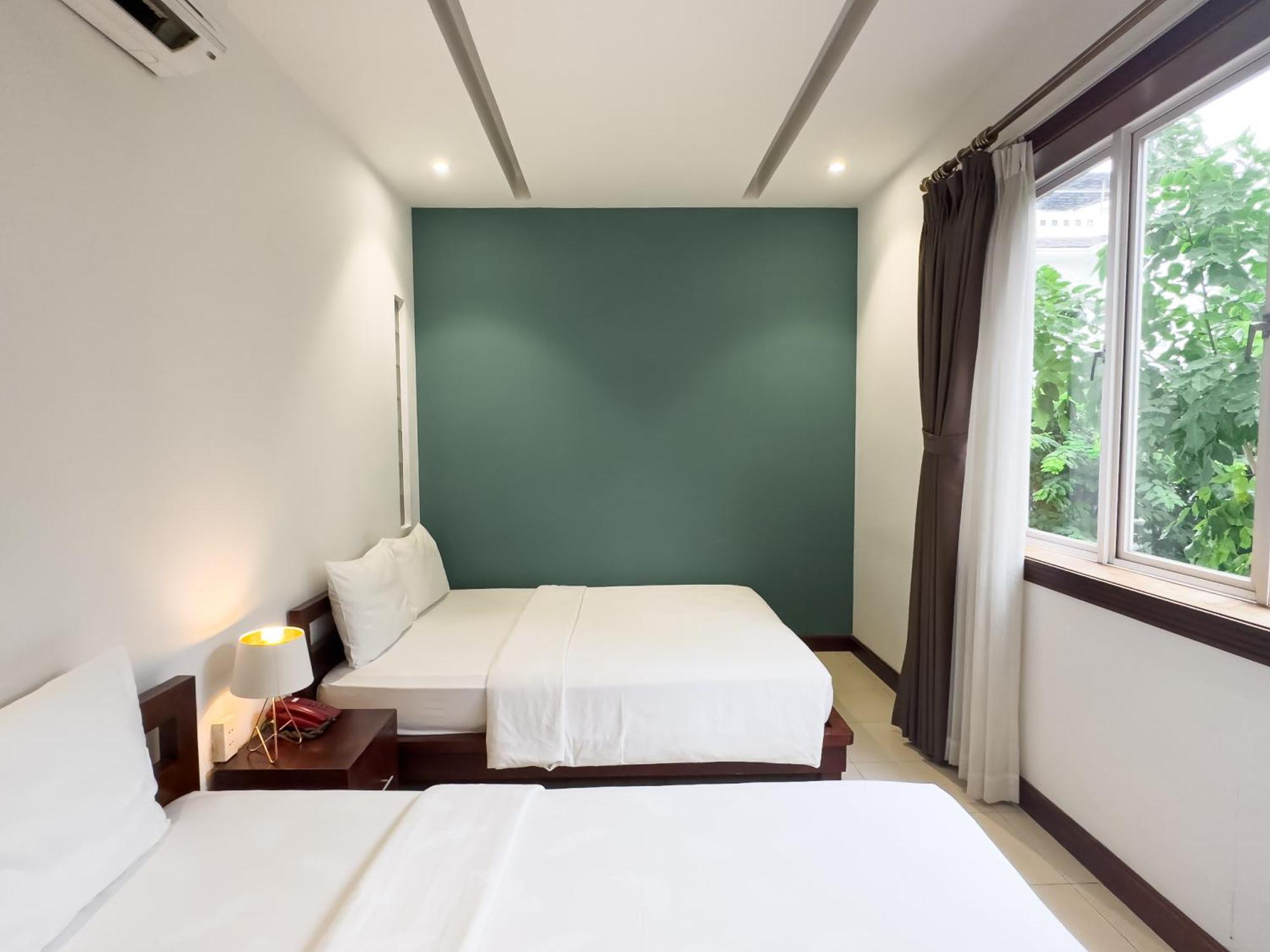 Hoang Yen Hotel - Phu My Hung Ho Chi Minh City Exterior photo